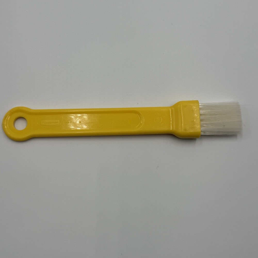Rubbermaid 1912 Yellow Pastry Brush Food Service Cleaning Tool USA Made